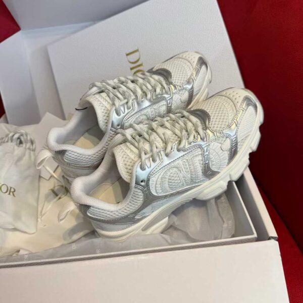 DIOR CHRONO Sneakers