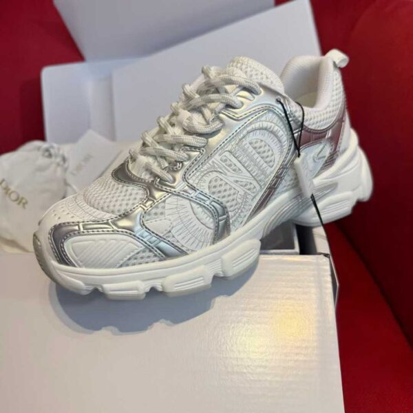 DIOR CHRONO Sneakers