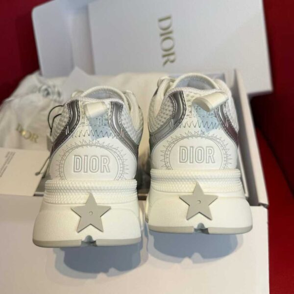 DIOR CHRONO Sneakers