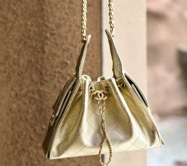 CHANEL 25 Small Handbag