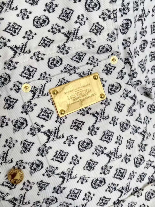 LOUIS VUITTON 25 New jacket