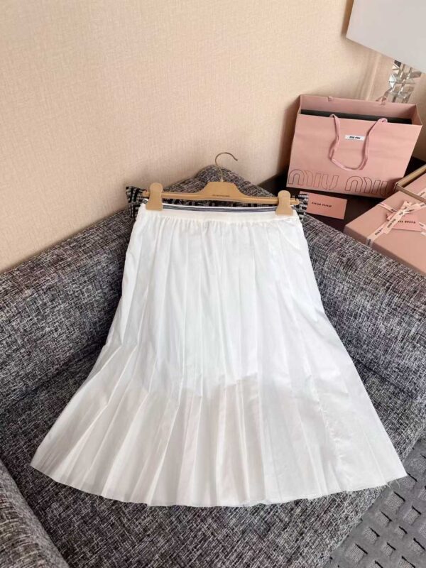 MIUMIU  25 spring/summer Ban