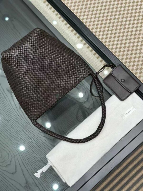 THE ROW   Weave tote bags