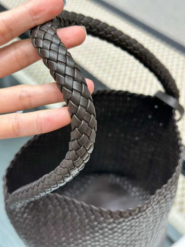 THE ROW   Weave tote bags