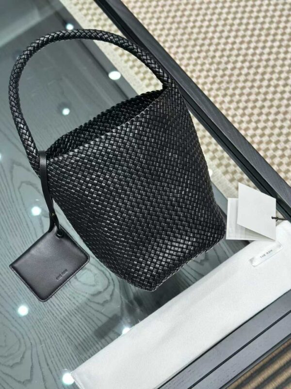 THE ROW   Weave tote bags