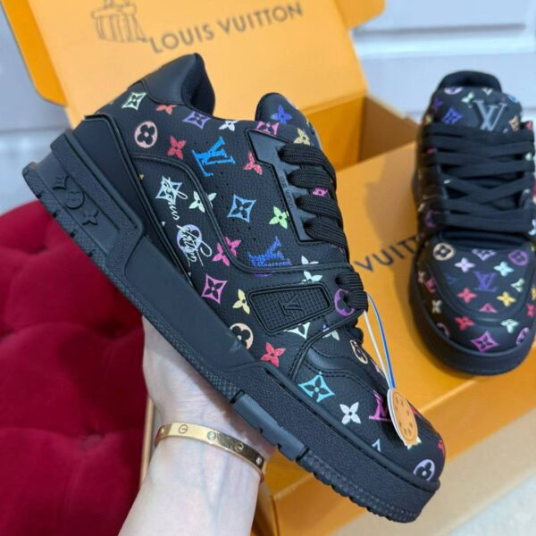 LV TRAINER Sneakers