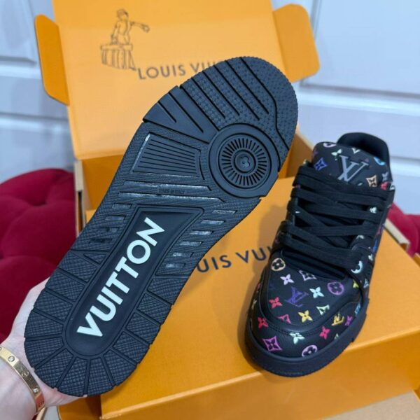 LV TRAINER Sneakers
