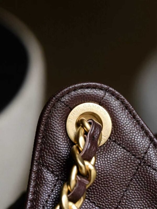 CHANEL 25 Small Handbag