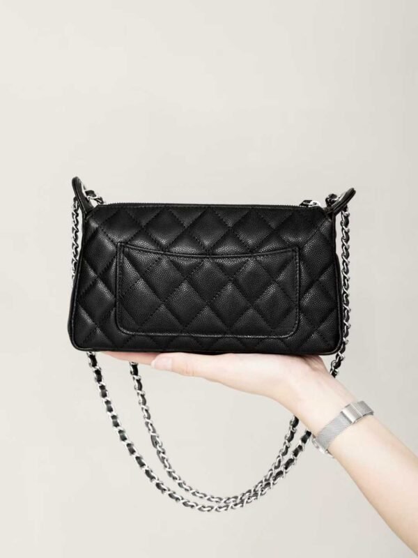 CHANEL 25B Clutch with chain