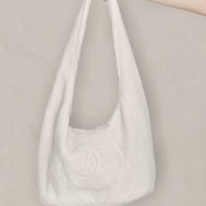 CHANEL 25M COCO BAECH BAG