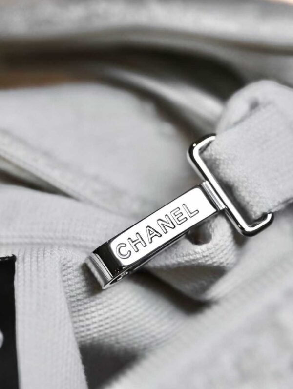 CHANEL 25M COCO BAECH BAG