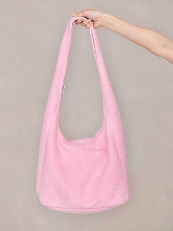 CHANEL 25M COCO BAECH BAG