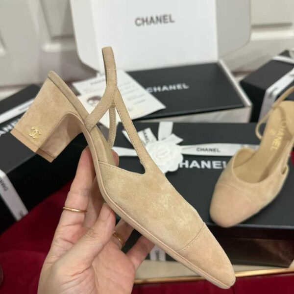 CHANEL Sandals