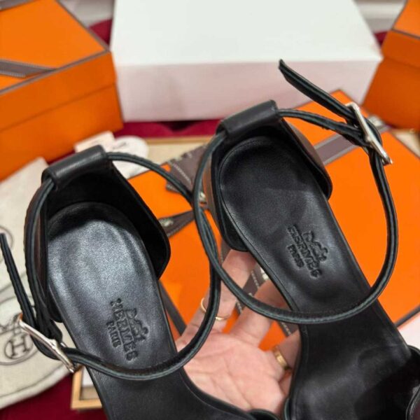 HERMES Sandals