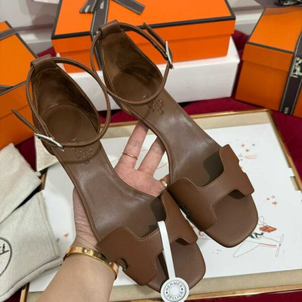 HERMES Sandals