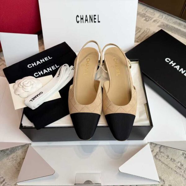 CHANEL 25C Ballet shoes