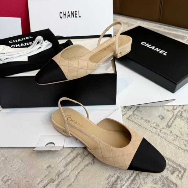 CHANEL 25C Ballet shoes