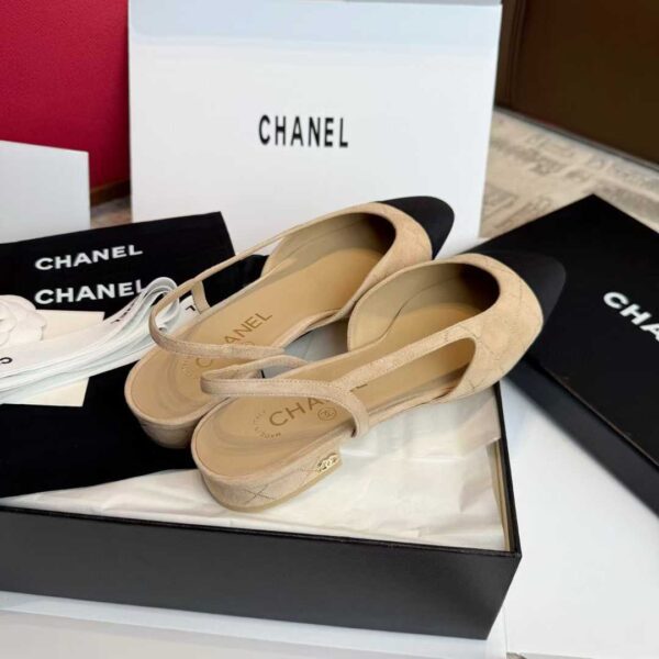 CHANEL 25C Ballet shoes