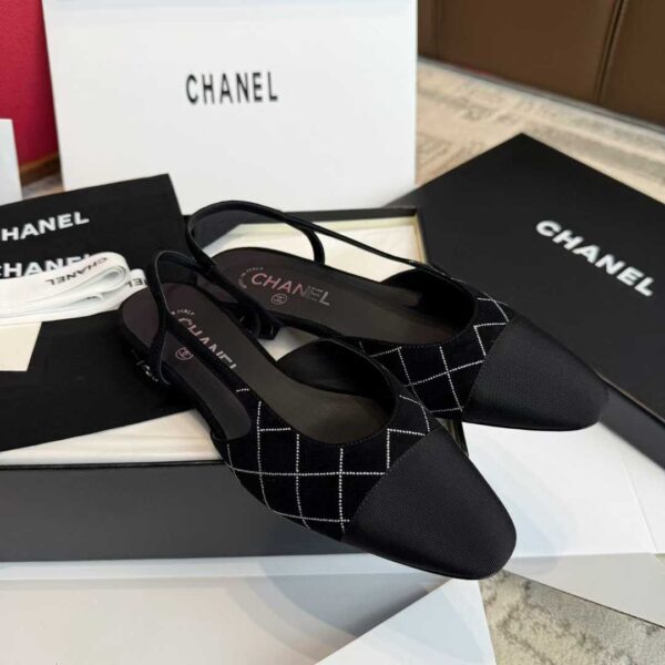 CHANEL 25C Ballet shoes