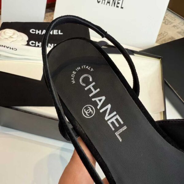 CHANEL 25C Ballet shoes