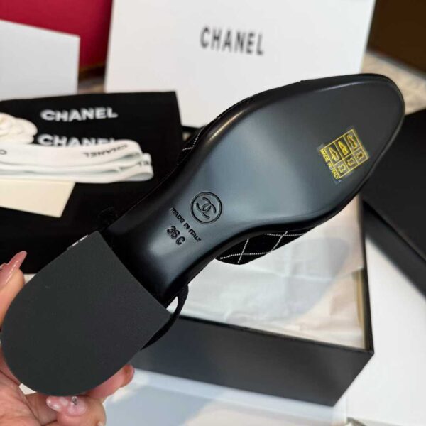 CHANEL 25C Ballet shoes