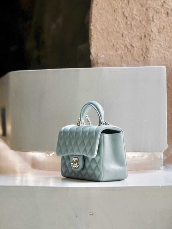 CHANEL FLAP BAG