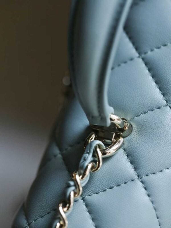 CHANEL FLAP BAG