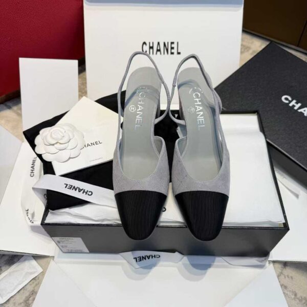 CHANEL 25C High heels