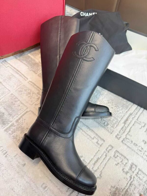 CHANEL Knight boots