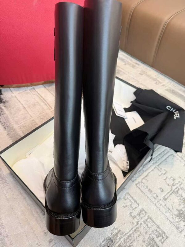 CHANEL Knight boots