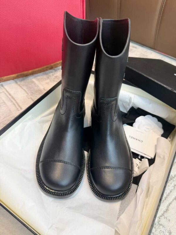 CHANEL Knight boots