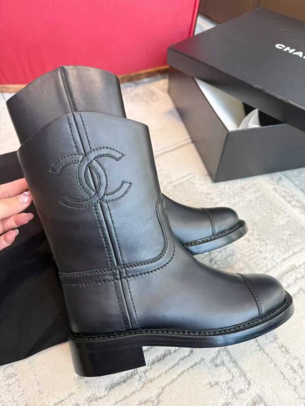 CHANEL Knight boots