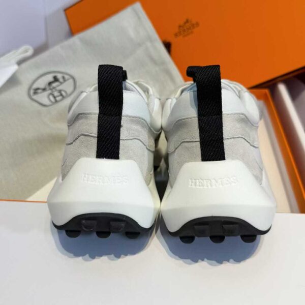 HERMES Sneakers