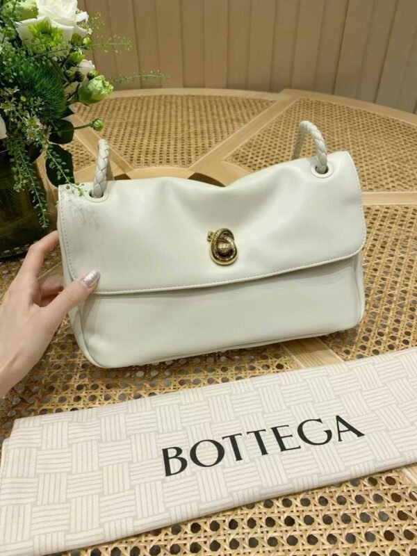 Bottega Veneta Madison