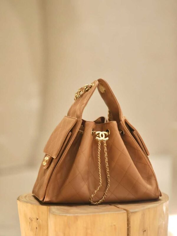 CHANEL 25 Small Handbag