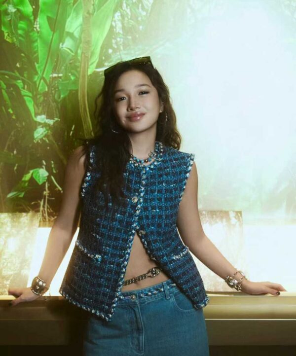 CHANEL Thick waistcoat