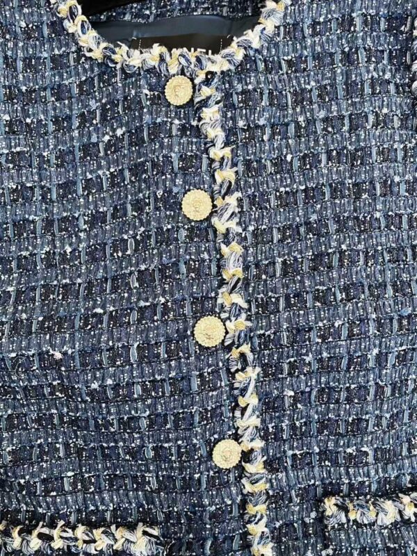 CHANEL Thick waistcoat