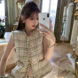 CHANEL Thick waistcoat