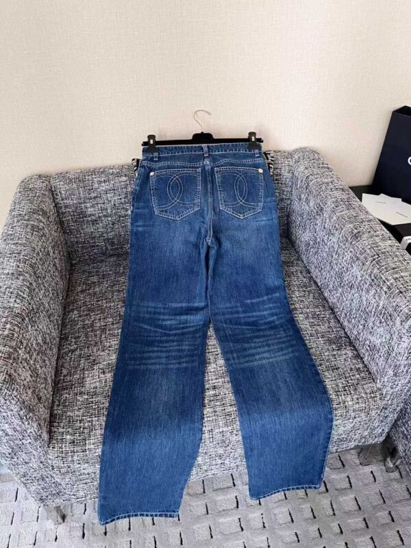 CHANEL Jeans