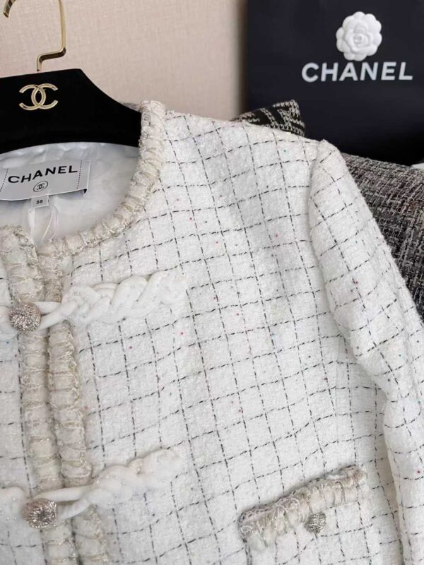 CHANEL Tweed coat