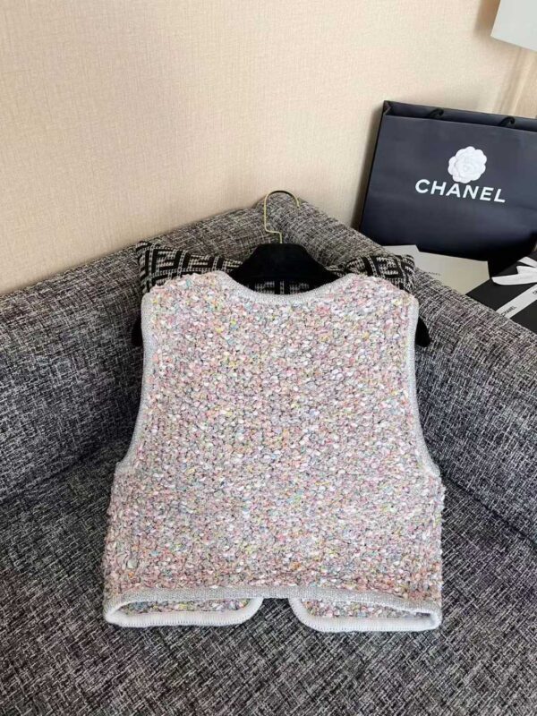 CHANEL Thick vests