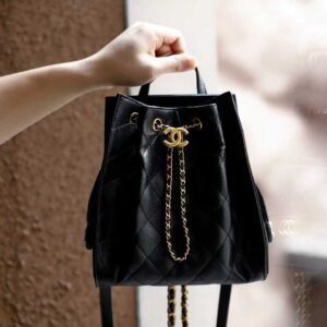 CHANEL 25 medium backpack