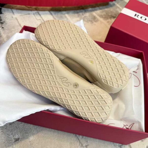 ROGER VIVIER Virtue training shoes