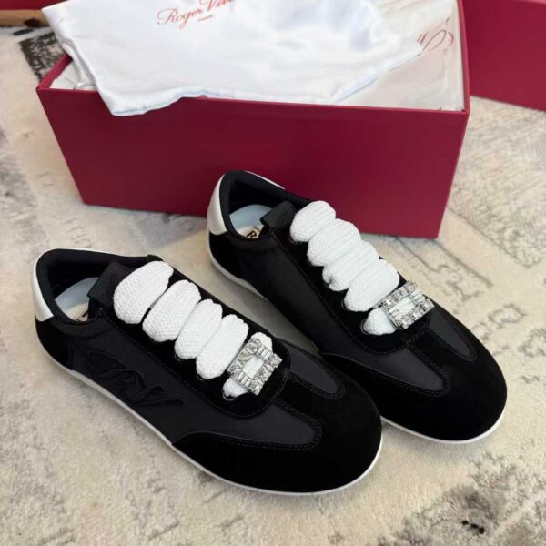 ROGER VIVIER Virtue training shoes