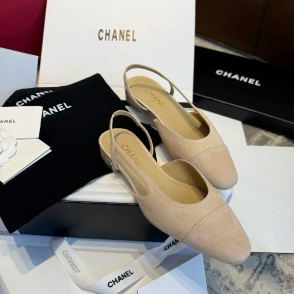 CHANEL 25C Flat shoes
