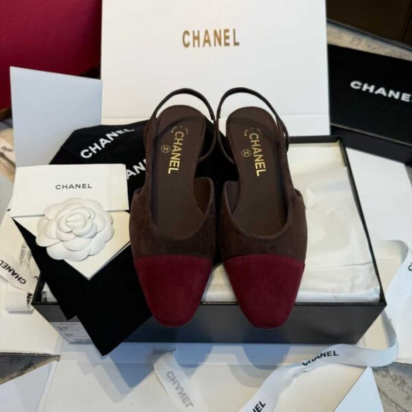 CHANEL 25C Flat shoes