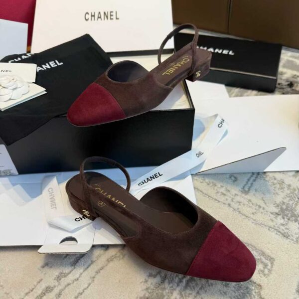 CHANEL 25C Flat shoes