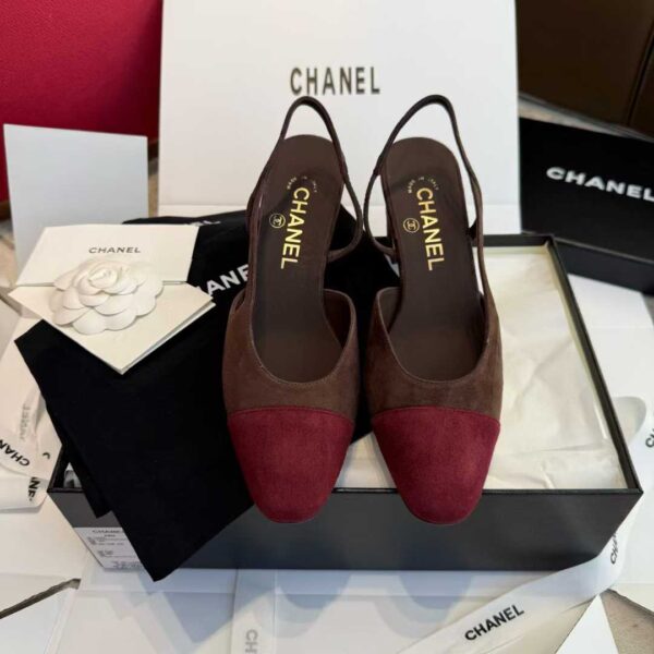 CHANEL  25C High heels