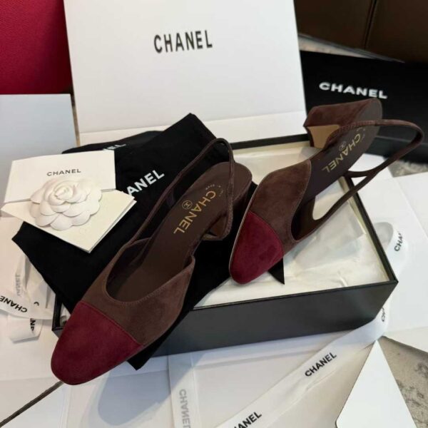 CHANEL  25C High heels