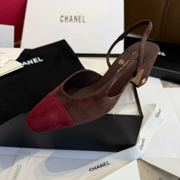 CHANEL  25C High heels